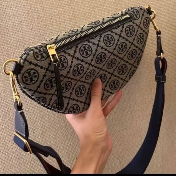 NWT Tory BurchT Monogram Belt Bag - Picture 5 of 9